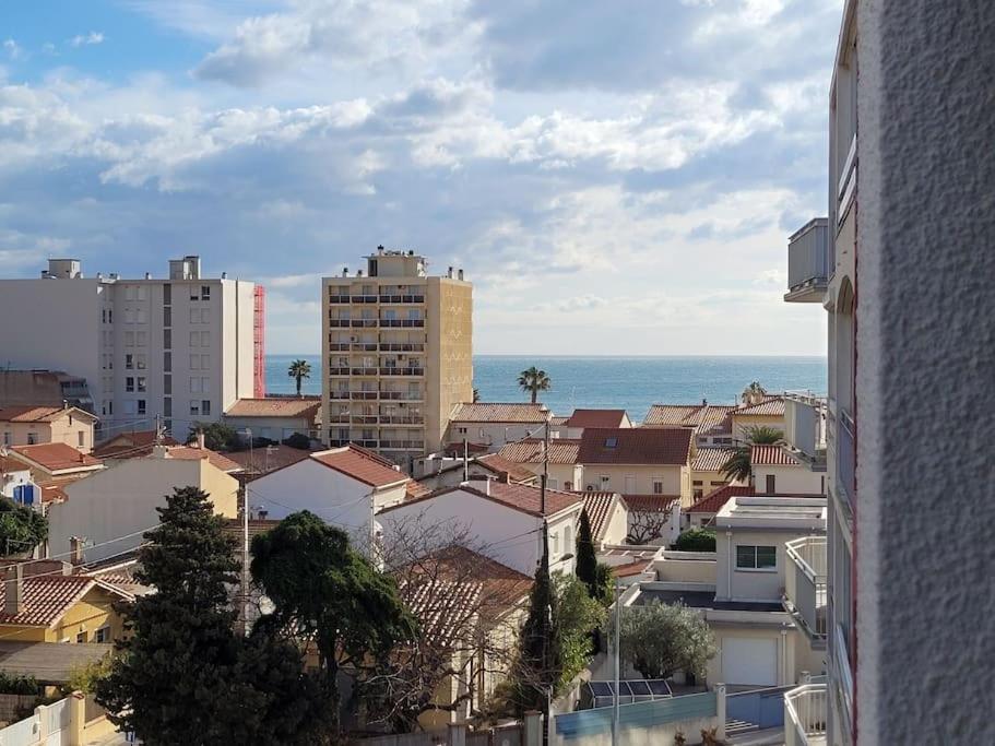 Logement Vue Sur Mer Canet-en-Roussillon Exterior photo