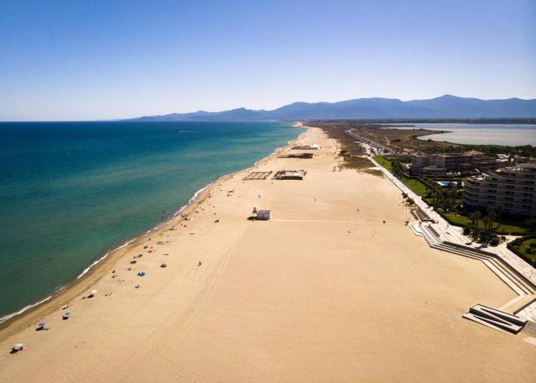 Logement Vue Sur Mer Canet-en-Roussillon Exterior photo